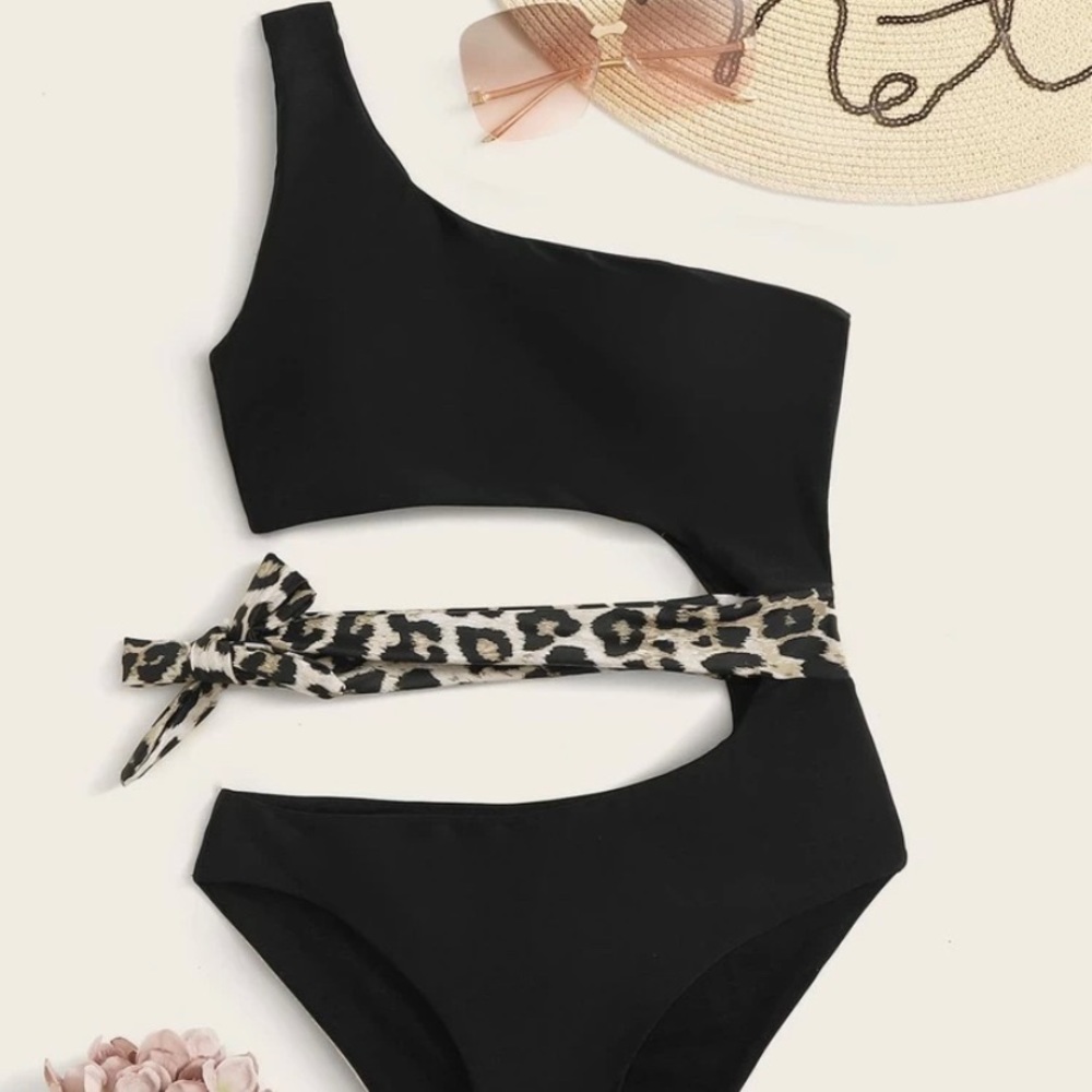 full piece bathing suit